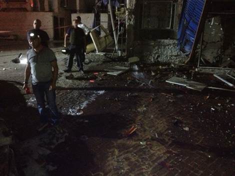 Aftermath of the rocket attack on Eilat, July 14, 2014. (Photo: Magen David Adom)