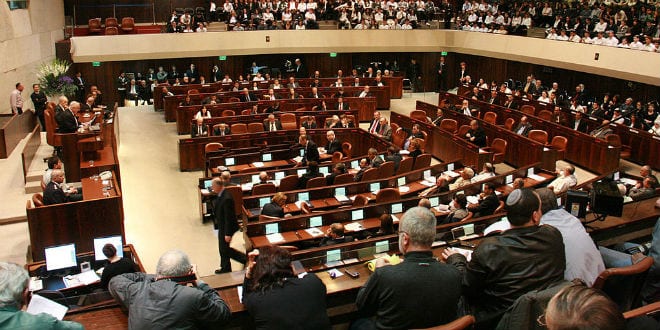 An Arab MK was ejected from a meeting at the Knesset for threatening physical violence on a Christian MK. (Photo: Itzik Edri/ Wiki Commons)