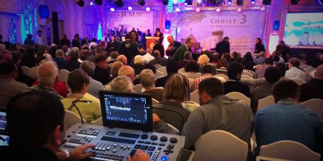 Attendees at the Christ at the Checkpoint conference. (Photo: Christ at the Checkpoint Conference/ Facebook)