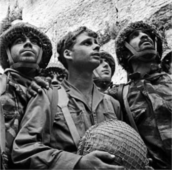 Israeli paratroopers visiting the Western Wall after the liberation of Jerusalem in 1967.