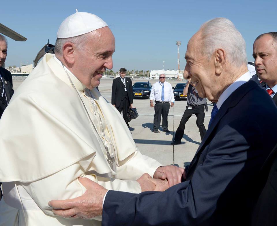pope francis shimon peres
