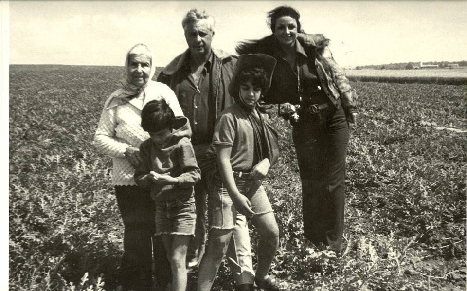 Ariel Sharon and his family in an undated photo. (Photo: Facebook)