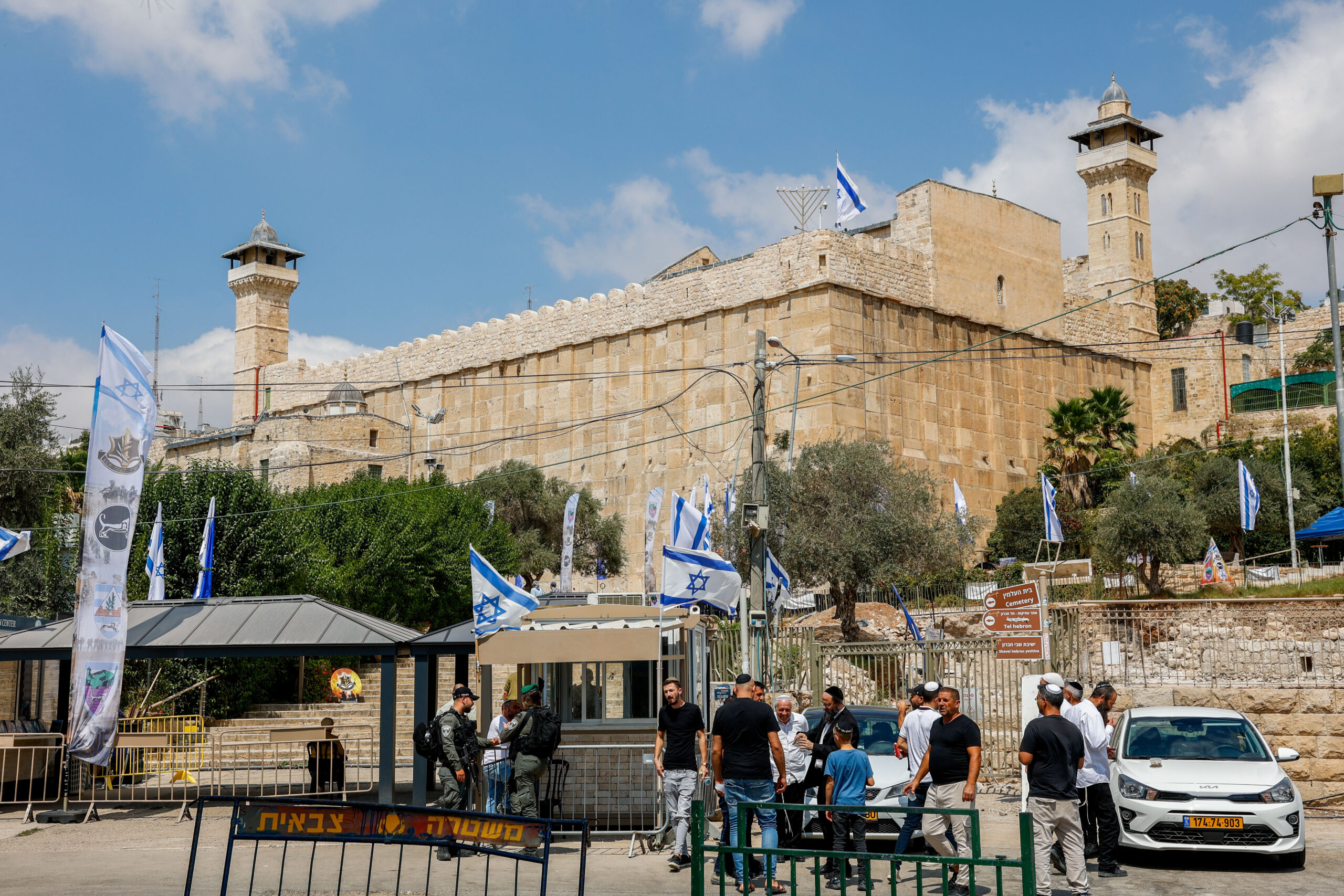 Hebron in need of heightened security infrastructure in wake of terror wave Israel365 News